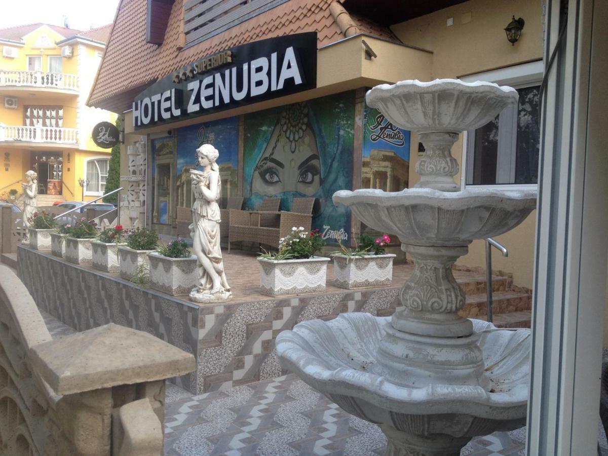 Hotel Zenubia Hajdúszoboszló Exterior foto